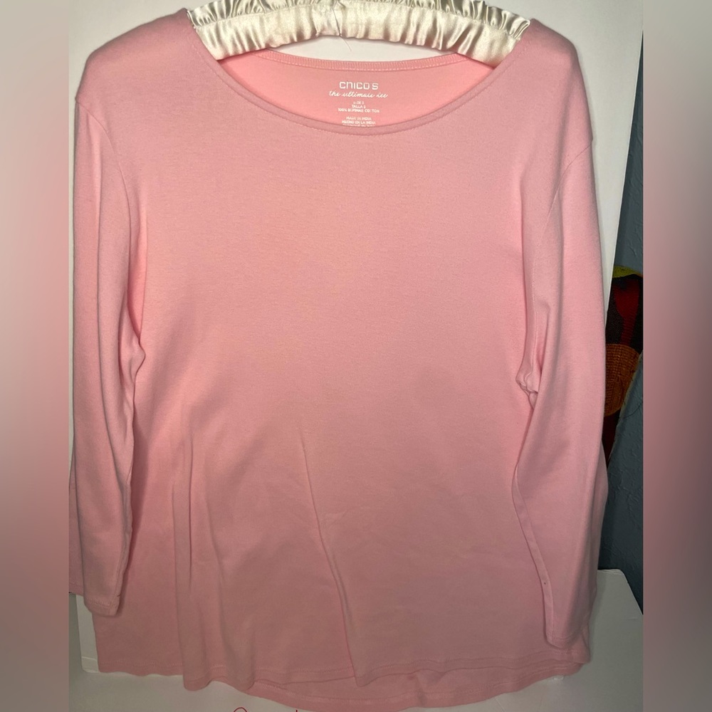 Chico’s The Ultimate Tee Size 3 or XL Light pink